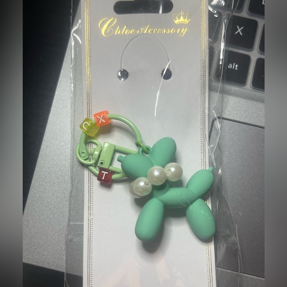 Fun Doggy Keychain - Picture 4 of 4